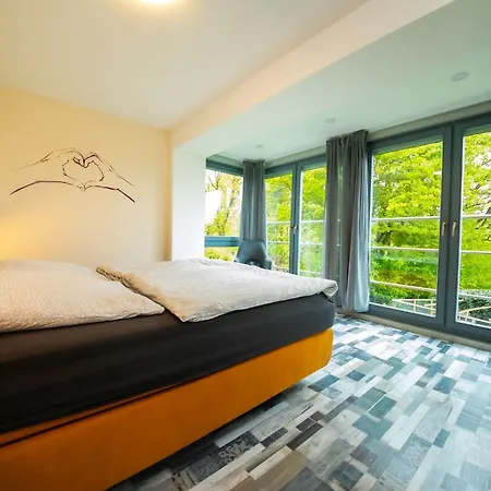 Apartment Am Kirchberg By Interhome *