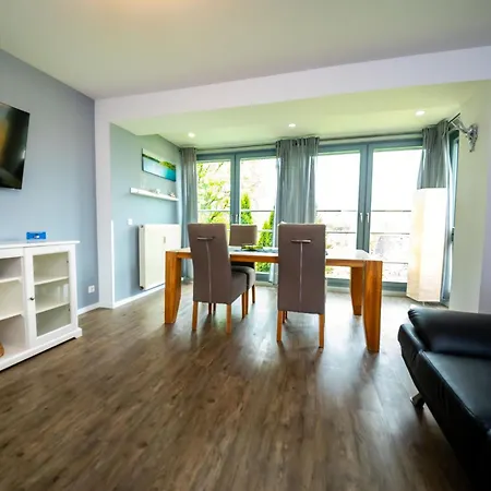 Apartment Am Kirchberg By Interhome *